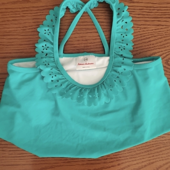 Two pc. Hanna Andersson flouncing top and swim skirt. Girl 130      (US 8). - Picture 6 of 6